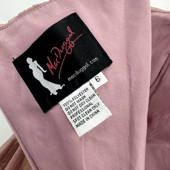 Mac Duggal Iridescent One Shoulder Rosette Ball Gown Rose Gold Size 6 NWT - Picture 10 of 12